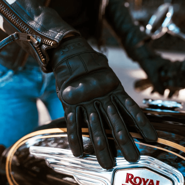 Guante NTO Ruby Evo Mujer Negro